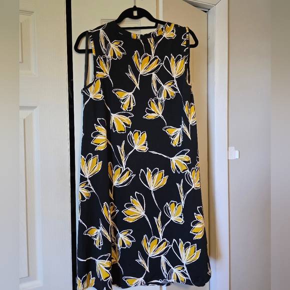 AB Studio Black Dress with Yellow Floral Design Size Large - Picture 2 of 4